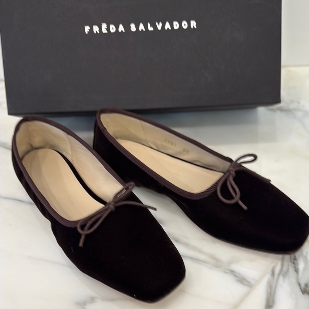 Freda Salvador Black Velvet Ballet Flats with Bow - Picture 3 of 9